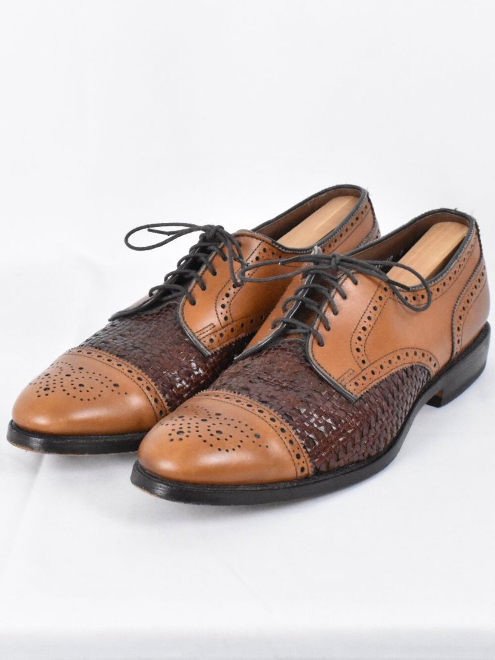 Allen Edmond's Sanford Two Tone Brogue Cap Toe Leather Derby Weave Inlay Sz 9.5